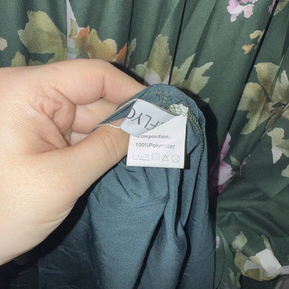 4X (FITS LIKE A 3X) Green Chiffon Floral Print Lantern Sleeve Maxi DressNWT - Picture 9 of 10